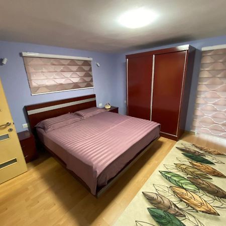 B & B Pogradec Luaran gambar