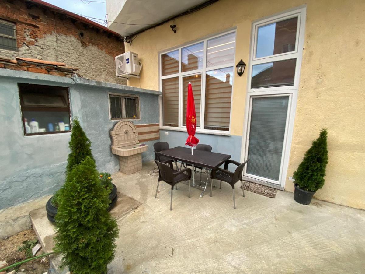 B & B Pogradec Luaran gambar