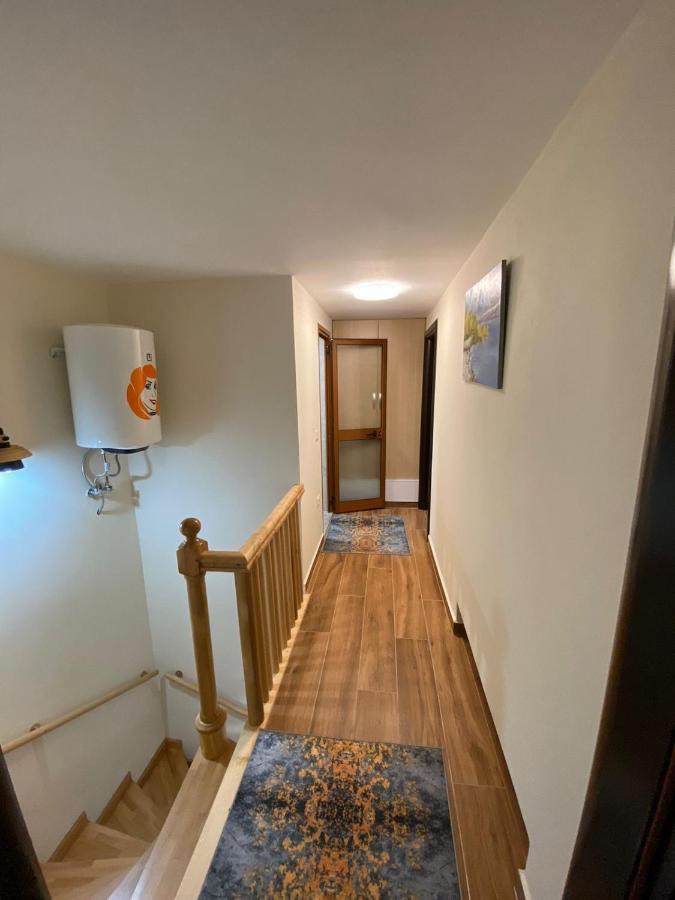 B & B Pogradec Luaran gambar