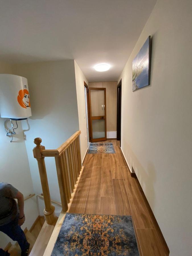 B & B Pogradec Luaran gambar