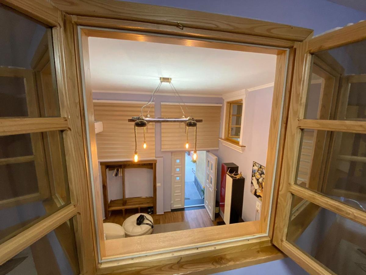 B & B Pogradec Luaran gambar